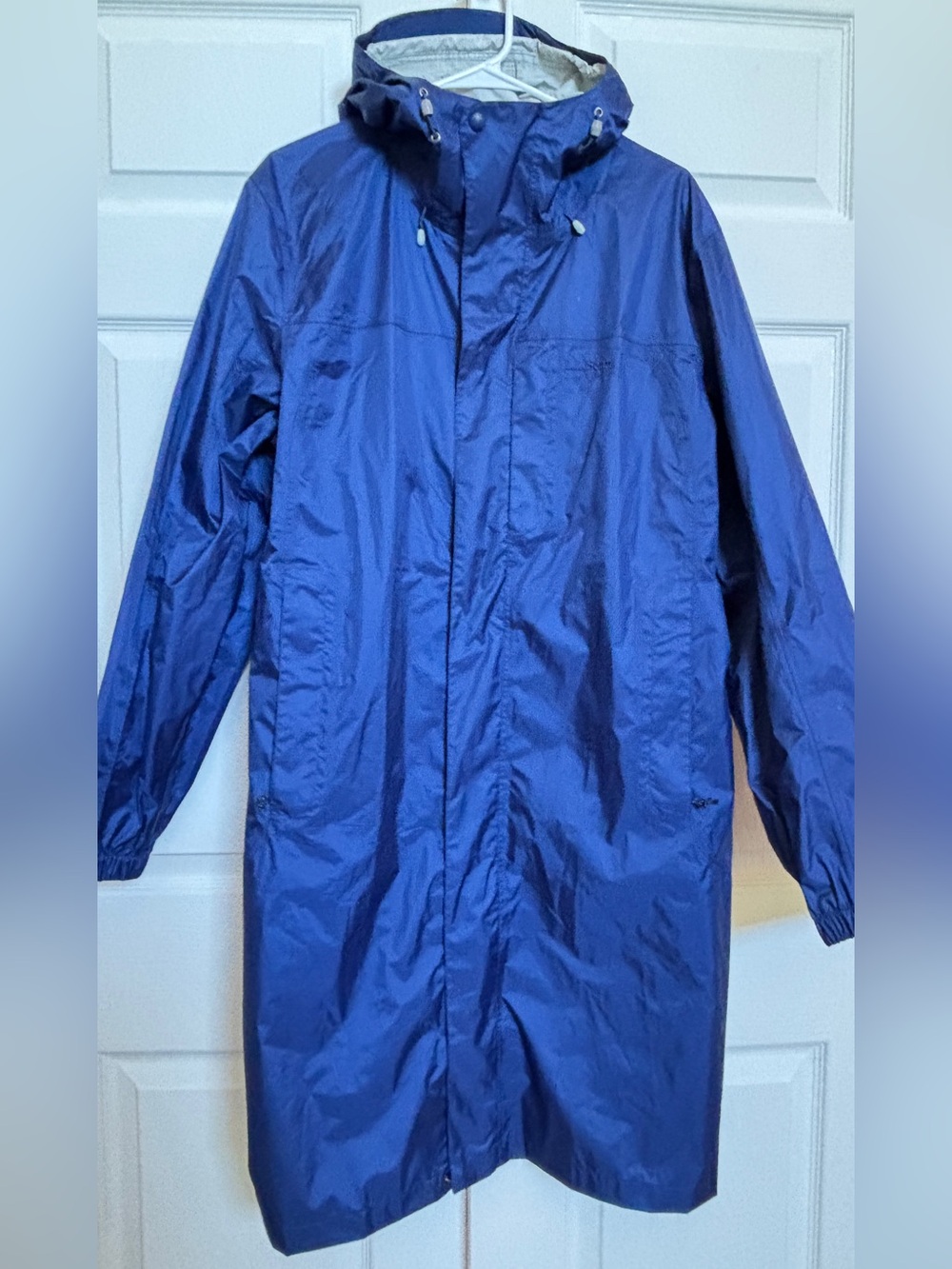 L.L.Bean L Reg Blue Long Hooded Rain Jacket Waterproof Nylon Coat Women’s